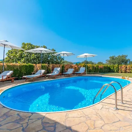 In With Outdoor Swimming Pool *